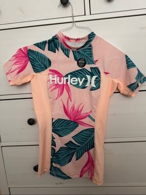 Hurley Peach Pink and Teal Floral Short Sleeve Rashguard
